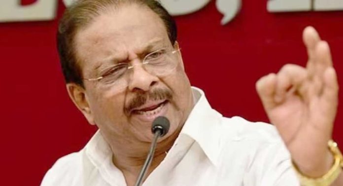 വയനാട് ദുരന്തം തീരാനോവ് ; സര്ക്കാരിന് ധൂര്ത്ത് – പ്രതിച്ഛായ വര്ധിപ്പിക്കാന് അനാവശ്യ പണച്ചെലവെന്ന് കെ സുധാകരന് വയനാട് ദുരന്തം തീരാനോവ് ; സര്ക്കാരിന് ധൂര്ത്ത് – പ്രതിച്ഛായ വര്ധിപ്പിക്കാന് അനാവശ്യ പണച്ചെലവെന്ന് കെ സുധാകരന്