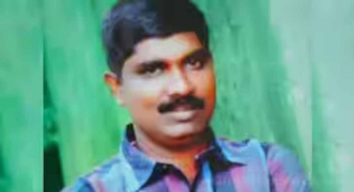 വായ്പാ കുടിശിക വരുത്തി ; ലോണെടുത്തയാളുടെ വീട്ടിലെത്തി ജാമ്യക്കാരൻ ആത്മഹത്യ ചെയ്തു വായ്പാ കുടിശിക വരുത്തി ; ലോണെടുത്തയാളുടെ വീട്ടിലെത്തി ജാമ്യക്കാരൻ ആത്മഹത്യ ചെയ്തു
