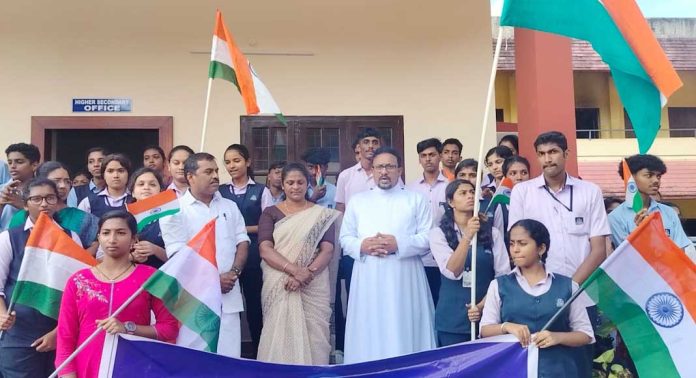 പാരിസ് ഒളിംപിക്സിനും ഇന്ത്യൻ താരങ്ങൾക്കും ആശംസകൾ നേർന്ന് റാന്നി എസ്. സി. ഹയർ സെക്കണ്ടറി സ്കൂളിലെ നാഷണൽ സർവീസ് സ്കീം കൂട്ടയോട്ടം സംഘടിപ്പിച്ചു പാരിസ് ഒളിംപിക്സിനും ഇന്ത്യൻ താരങ്ങൾക്കും ആശംസകൾ നേർന്ന് റാന്നി എസ്. സി. ഹയർ സെക്കണ്ടറി സ്കൂളിലെ നാഷണൽ സർവീസ് സ്കീം കൂട്ടയോട്ടം സംഘടിപ്പിച്ചു