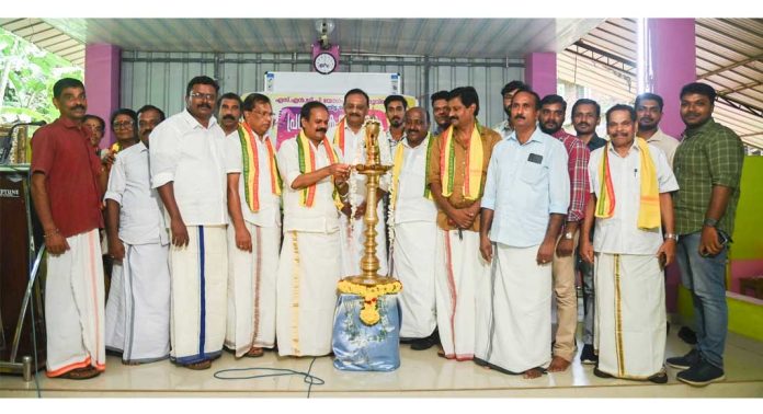 എസ്എൻഡിപി യോഗം യൂത്ത് മൂവ്മെന്റ് പത്തനംതിട്ട യൂണിയൻ പുനഃസംഘടിപ്പിച്ചു എസ്എൻഡിപി യോഗം യൂത്ത് മൂവ്മെന്റ് പത്തനംതിട്ട യൂണിയൻ പുനഃസംഘടിപ്പിച്ചു
