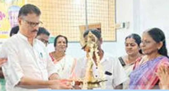 വേലുത്തമ്പി സ്മാരക എൻ.എസ്.എസ് കരയോഗത്തിന്റെ വാർഷിക പൊതുയോഗം നടന്നു വേലുത്തമ്പി സ്മാരക എൻ.എസ്.എസ് കരയോഗത്തിന്റെ വാർഷിക പൊതുയോഗം നടന്നു