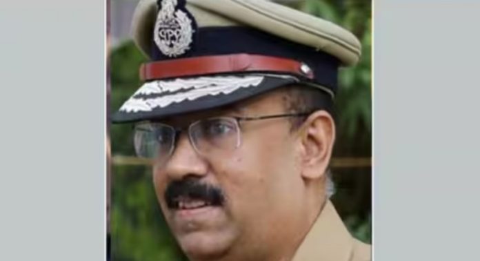 യുഎസിൽ ജോലിക്ക് പോകണം ; അവധി അപേക്ഷ സർക്കാർ തള്ളി ; സ്വയം വിരമിച്ച് വിജിലൻസ് ഡയറക്ടർ വിനോദ് കുമാർ യുഎസിൽ ജോലിക്ക് പോകണം ; അവധി അപേക്ഷ സർക്കാർ തള്ളി ; സ്വയം വിരമിച്ച് വിജിലൻസ് ഡയറക്ടർ വിനോദ് കുമാർ