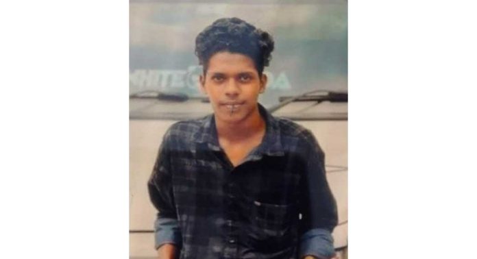 കലഞ്ഞൂരിൽ ബൈക്ക് അപകടം ; യുവാവ് മരിച്ചു കലഞ്ഞൂരിൽ ബൈക്ക് അപകടം ; യുവാവ് മരിച്ചു