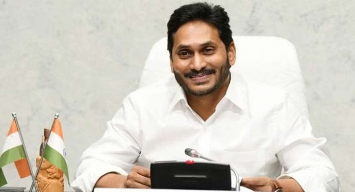 മുട്ട പഫ്സിനായി 3.62 കോടി രൂപ ; മുന് മുഖ്യമന്ത്രി ജഗന് മോഹന് റെഡ്ഡിക്കെതിരെ വീണ്ടും ആരോപണം മുട്ട പഫ്സിനായി 3.62 കോടി രൂപ ; മുന് മുഖ്യമന്ത്രി ജഗന് മോഹന് റെഡ്ഡിക്കെതിരെ വീണ്ടും ആരോപണം