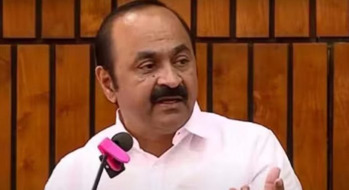 ഉരുൾപൊട്ടൽ ബാധിതരുടെ മുഴുവൻ കടങ്ങളും എഴുതിത്തള്ളണം ; പ്രത്യേക പാക്കേജ് വേണം: വി ഡി സതീശൻ ഉരുൾപൊട്ടൽ ബാധിതരുടെ മുഴുവൻ കടങ്ങളും എഴുതിത്തള്ളണം ; പ്രത്യേക പാക്കേജ് വേണം: വി ഡി സതീശൻ