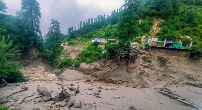 ജമ്മു കശ്മീരില് മേഘവിസ്ഫോടനം ; ഒരാള് മരിച്ചു ജമ്മു കശ്മീരില് മേഘവിസ്ഫോടനം ; ഒരാള് മരിച്ചു