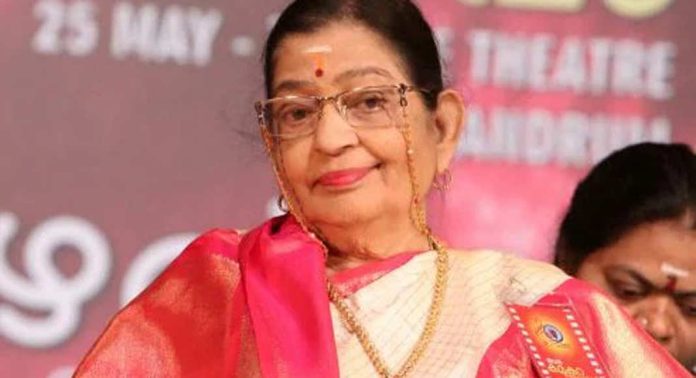 ഗായിക പി സുശീല ആശുപത്രിയിൽ ഗായിക പി സുശീല ആശുപത്രിയിൽ
