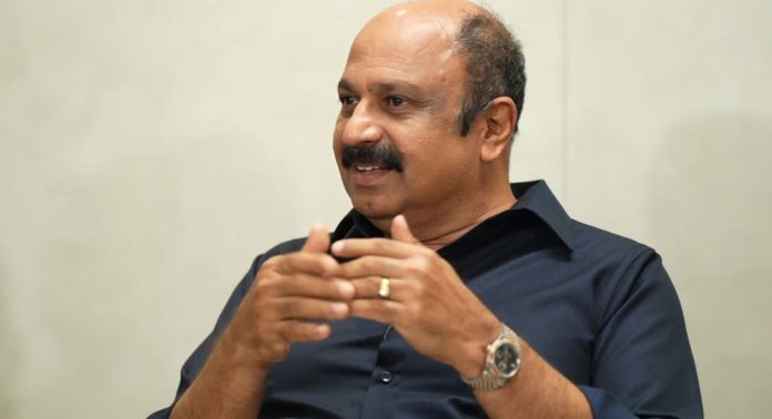 ഹേമ കമ്മിറ്റി റിപ്പോര്ട്ട് : പഠിച്ച ശേഷം പ്രതികരിക്കും : സിദ്ധിഖ് ഹേമ കമ്മിറ്റി റിപ്പോര്ട്ട് : പഠിച്ച ശേഷം പ്രതികരിക്കും : സിദ്ധിഖ്