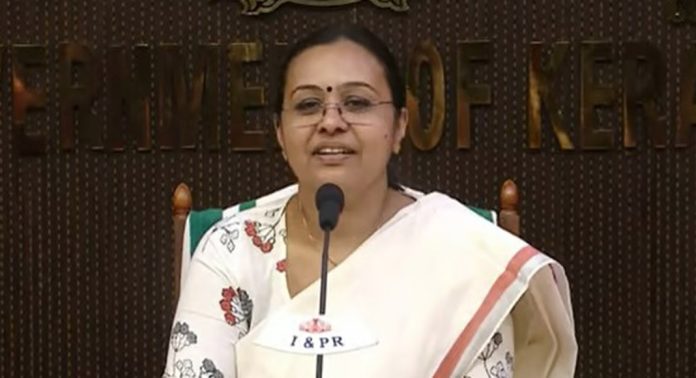 ആർദ്ര കേരളം പുരസ്കാരം പ്രഖ്യാപിച്ചു ആർദ്ര കേരളം പുരസ്കാരം പ്രഖ്യാപിച്ചു