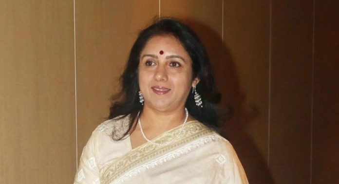 മലയാള സിനിമയെ സുരക്ഷിത മേഖലയാക്കുകയാണ് ലക്ഷ്യം : രേവതി മലയാള സിനിമയെ സുരക്ഷിത മേഖലയാക്കുകയാണ് ലക്ഷ്യം : രേവതി