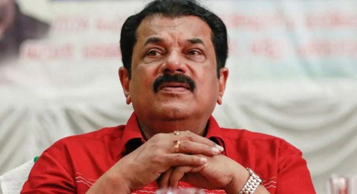 മിനു മുനീര് ഒരു ലക്ഷം രൂപ ആവശ്യപ്പെട്ടു ; ബ്ലാക്ക്മെയിലിന് കീഴടങ്ങില്ലെന്ന് മുകേഷ് മിനു മുനീര് ഒരു ലക്ഷം രൂപ ആവശ്യപ്പെട്ടു ; ബ്ലാക്ക്മെയിലിന് കീഴടങ്ങില്ലെന്ന് മുകേഷ്