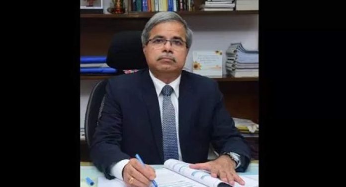ചരിത്രത്തിൽ ആദ്യം ; റെയിൽവേ ബോർഡിൽ ദളിത് വിഭാഗത്തിൽ നിന്ന് ചെയർമാൻ സ്ഥാനത്തേക്ക് തിരഞ്ഞെടുക്കപ്പെടുന്ന ആദ്യ വ്യക്തിയായി സതീഷ് കുമാർ ചരിത്രത്തിൽ ആദ്യം ; റെയിൽവേ ബോർഡിൽ ദളിത് വിഭാഗത്തിൽ നിന്ന് ചെയർമാൻ സ്ഥാനത്തേക്ക് തിരഞ്ഞെടുക്കപ്പെടുന്ന ആദ്യ വ്യക്തിയായി സതീഷ് കുമാർ
