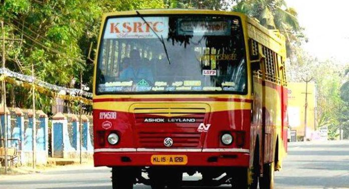 കാറിന് സൈഡ് നല്കിയില്ലെന്ന് ആരോപണം ; കെഎസ്ആര്ടിസി ബസ് ഡ്രൈവര്ക്ക് യുവാവിന്റെ മര്ദനം കാറിന് സൈഡ് നല്കിയില്ലെന്ന് ആരോപണം ; കെഎസ്ആര്ടിസി ബസ് ഡ്രൈവര്ക്ക് യുവാവിന്റെ മര്ദനം