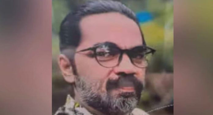 നിര്ത്തിയിട്ടിരുന്ന ഓട്ടോയ്ക്ക് പിന്നില് കാറിടിച്ച് ഓട്ടോ ഡ്രൈവര് മരിച്ചു നിര്ത്തിയിട്ടിരുന്ന ഓട്ടോയ്ക്ക് പിന്നില് കാറിടിച്ച് ഓട്ടോ ഡ്രൈവര് മരിച്ചു