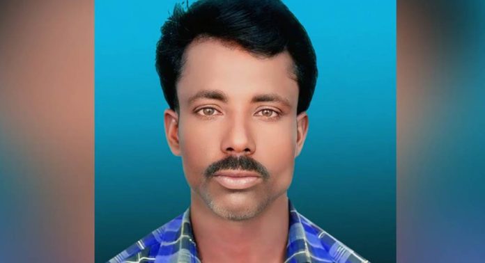 വള്ളം മറിഞ്ഞു കാണാതായ മത്സ്യത്തൊഴിലാളിയുടെ മൃതദേഹം കണ്ടെത്തി വള്ളം മറിഞ്ഞു കാണാതായ മത്സ്യത്തൊഴിലാളിയുടെ മൃതദേഹം കണ്ടെത്തി