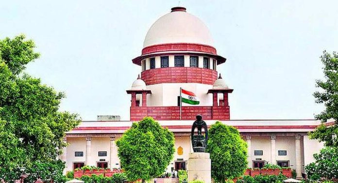 വനിതാ ഡോക്ടറുടെ കൊലപാതകം ; സുപ്രീം കോടതി സ്വമേധയാ കേസെടുത്തു വനിതാ ഡോക്ടറുടെ കൊലപാതകം ; സുപ്രീം കോടതി സ്വമേധയാ കേസെടുത്തു