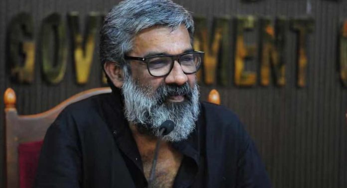 രഞ്ജിത്ത് വിഷയത്തിൽ അന്തിമ തീരുമാനമെടുക്കാൻ അൽപം കൂടി കാത്തിരിക്കാം : സിപിഎം രഞ്ജിത്ത് വിഷയത്തിൽ അന്തിമ തീരുമാനമെടുക്കാൻ അൽപം കൂടി കാത്തിരിക്കാം : സിപിഎം
