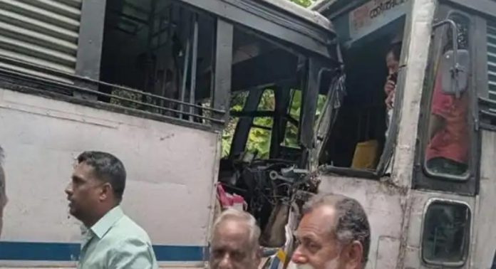 തിരുവല്ല കല്ലുപ്പാറയില് കെഎസ്ആര്ടിസി ബസുകള് തമ്മില് കൂട്ടിയിടിച്ച് അപകടം ; നിരവധി പേർക്ക് പരിക്ക് തിരുവല്ല കല്ലുപ്പാറയില് കെഎസ്ആര്ടിസി ബസുകള് തമ്മില് കൂട്ടിയിടിച്ച് അപകടം ; നിരവധി പേർക്ക് പരിക്ക്