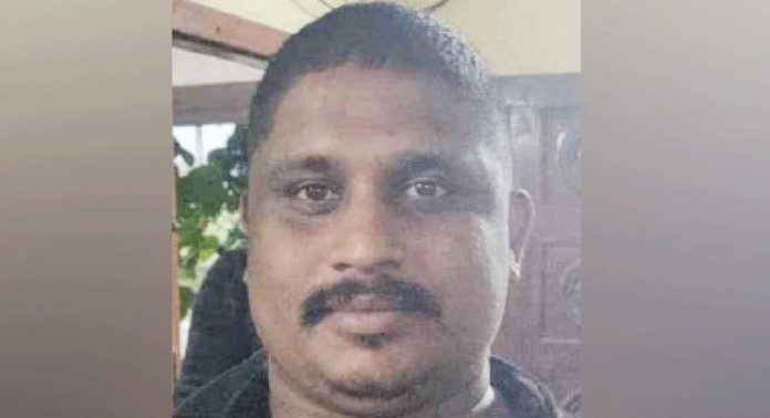 ആഡംബര ബൈക്കിൽ കഞ്ചാവ് കടത്ത് ; പ്രതി പിടിയിൽ ആഡംബര ബൈക്കിൽ കഞ്ചാവ് കടത്ത് ; പ്രതി പിടിയിൽ