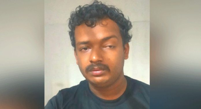 പള്ളിയിൽ മോഷണം ; മോഷ്ടാവ് പിടിയിൽ പള്ളിയിൽ മോഷണം ; മോഷ്ടാവ് പിടിയിൽ