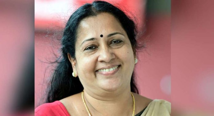 ചെങ്ങരൂർ സർവ്വീസ് സഹകരണ ബാങ്ക് പ്രസിഡന്റായി മനുഭായി മോഹനനെ തിരഞ്ഞെടുത്തു ചെങ്ങരൂർ സർവ്വീസ് സഹകരണ ബാങ്ക് പ്രസിഡന്റായി മനുഭായി മോഹനനെ തിരഞ്ഞെടുത്തു