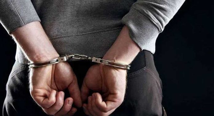 വ്യാജ ജിഎസ്ടി രേഖയുണ്ടാക്കി തട്ടിപ്പ്: ഫിനാൻസ് മാനേജർ അറസ്റ്റിൽ വ്യാജ ജിഎസ്ടി രേഖയുണ്ടാക്കി തട്ടിപ്പ്: ഫിനാൻസ് മാനേജർ അറസ്റ്റിൽ