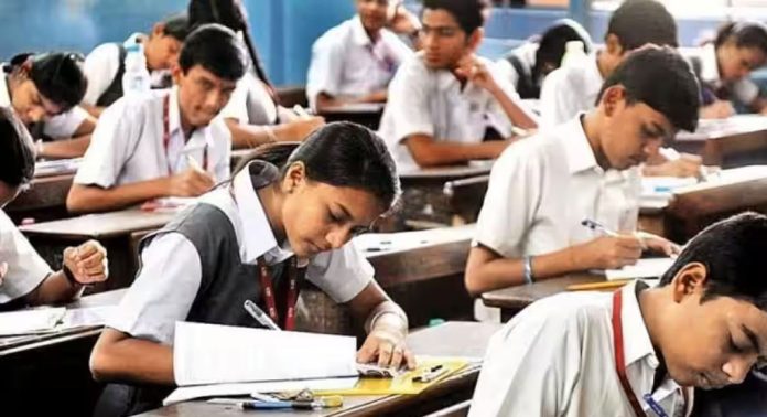 ഇനിമുതൽ എട്ടാം ക്ലാസില് ഓള് പാസ് ഇല്ല ; മിനിമം മാര്ക്ക് നിര്ബന്ധം ; ഓരോ വിഷയത്തിനും 30 ശതമാനം മാര്ക്ക് ഇനിമുതൽ എട്ടാം ക്ലാസില് ഓള് പാസ് ഇല്ല ; മിനിമം മാര്ക്ക് നിര്ബന്ധം ; ഓരോ വിഷയത്തിനും 30 ശതമാനം മാര്ക്ക്