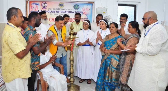 വൃക്ക രോഗികൾക്ക് സ്വാന്തനമേകി ലയൺസ് ക്ലബ് ഓഫ് എടത്വ ടൗൺ വൃക്ക രോഗികൾക്ക് സ്വാന്തനമേകി ലയൺസ് ക്ലബ് ഓഫ് എടത്വ ടൗൺ