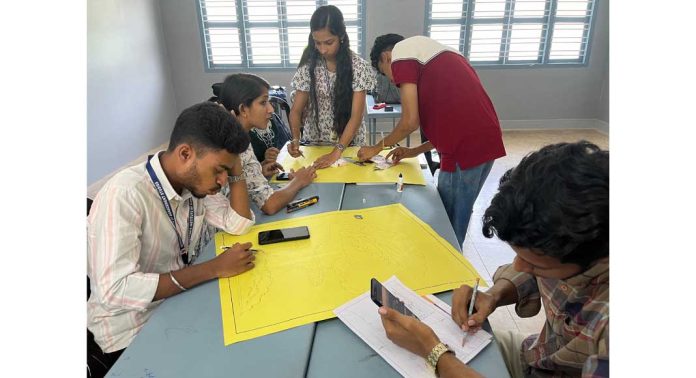 ഹിരോഷിമ നാഗസാക്കി ദിനം ആചരിച്ചു ഹിരോഷിമ നാഗസാക്കി ദിനം ആചരിച്ചു