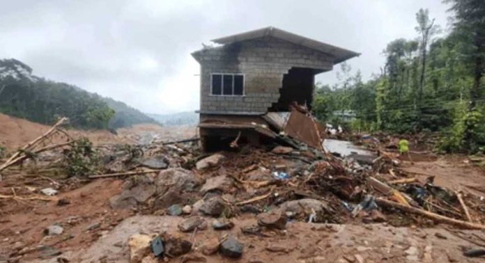 കനത്ത മഴ ; വയനാട് ദുരന്തമേഖലയിലെ ഇന്നത്തെ തിരച്ചിൽ അവസാനിപ്പിച്ചു കനത്ത മഴ ; വയനാട് ദുരന്തമേഖലയിലെ ഇന്നത്തെ തിരച്ചിൽ അവസാനിപ്പിച്ചു