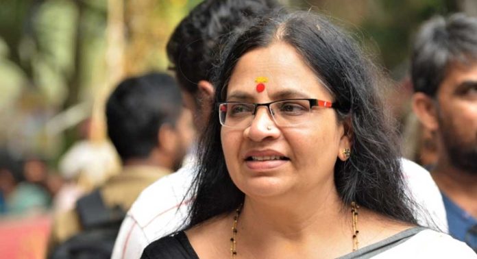 ‘ഡബ്ല്യുസിസിക്ക് ഒപ്പം നിന്നാൽ ഉപദ്രവിക്കും’ ; ഭാഗ്യലക്ഷ്മിക്ക് ഭീഷണി സന്ദേശം – പോലീസിൽ പരാതി നൽകും ‘ഡബ്ല്യുസിസിക്ക് ഒപ്പം നിന്നാൽ ഉപദ്രവിക്കും’ ; ഭാഗ്യലക്ഷ്മിക്ക് ഭീഷണി സന്ദേശം – പോലീസിൽ പരാതി നൽകും