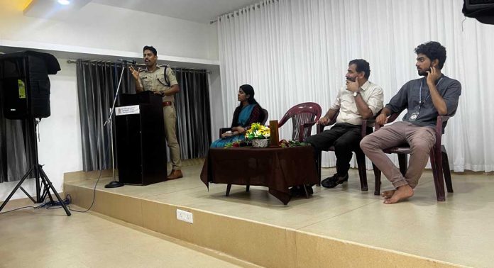 ബഥാനിയ ഇൻസ്റ്റിറ്റ്യൂട്ട് ഓഫ് മാനേജ്മന്റ് സ്റ്റഡീസിൽ ആൻ്റി റാഗിംഗ് ബോധവൽക്കരണ ക്ലാസ് സംഘടിപ്പിച്ചു ബഥാനിയ ഇൻസ്റ്റിറ്റ്യൂട്ട് ഓഫ് മാനേജ്മന്റ് സ്റ്റഡീസിൽ ആൻ്റി റാഗിംഗ് ബോധവൽക്കരണ ക്ലാസ് സംഘടിപ്പിച്ചു