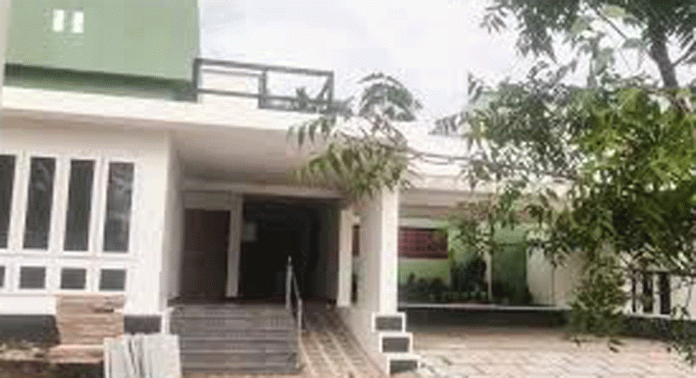 കലക്ടർ ബംഗ്ലാവിന് നാഥനാകുന്നു ; ആദ്യ താമസക്കാരനാകാൻ എസ്. പ്രേംകൃഷ്ണൻ കലക്ടർ ബംഗ്ലാവിന് നാഥനാകുന്നു ; ആദ്യ താമസക്കാരനാകാൻ എസ്. പ്രേംകൃഷ്ണൻ