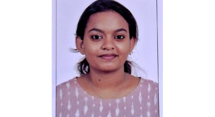 സംസ്കൃത സർവകലാശാലയിൽ ബിഎ സംസ്കൃത വ്യകാരണം പരീക്ഷയിൽ ഒന്നാം റാങ്ക് നേടി കോന്നി സ്വദേശിനി നന്ദന ഹരി സംസ്കൃത സർവകലാശാലയിൽ ബിഎ സംസ്കൃത വ്യകാരണം പരീക്ഷയിൽ ഒന്നാം റാങ്ക് നേടി കോന്നി സ്വദേശിനി നന്ദന ഹരി