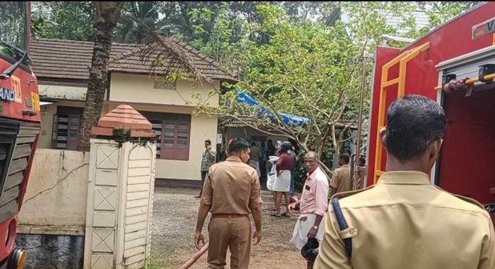 പ്രമാടത്ത് ബ്യൂട്ടിപാർലറിൽ തീപിടുത്തം പ്രമാടത്ത് ബ്യൂട്ടിപാർലറിൽ തീപിടുത്തം