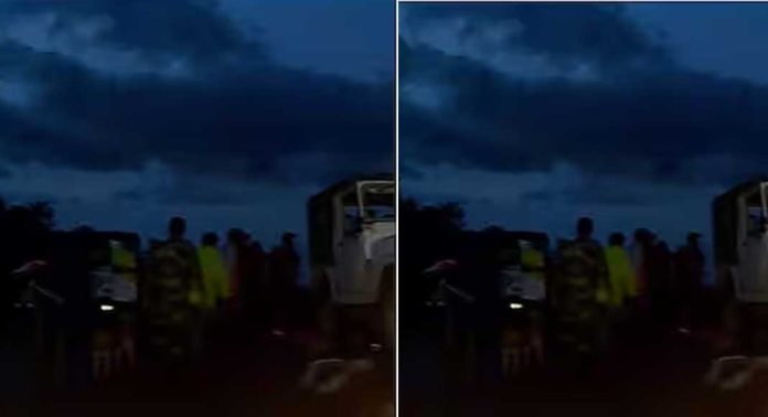ആ തുടിപ്പ് മനുഷ്യനിൽ നിന്നെങ്കിൽ ; മുഖ്യമന്ത്രിയുടെ ഓഫീസിൽ നിന്ന് നിർദേശം – ജീവനായി രാത്രിയും രക്ഷാദൗത്യം തുടരും ആ തുടിപ്പ് മനുഷ്യനിൽ നിന്നെങ്കിൽ ; മുഖ്യമന്ത്രിയുടെ ഓഫീസിൽ നിന്ന് നിർദേശം – ജീവനായി രാത്രിയും രക്ഷാദൗത്യം തുടരും
