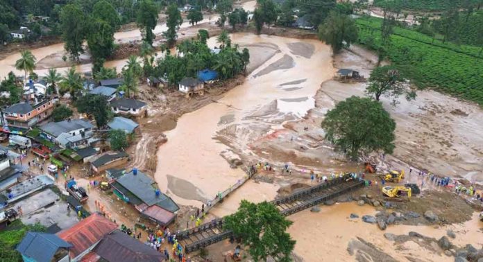 കണ്ണീർ തോരാതെ വയനാട് ; ഇന്നത്തെ തിരച്ചിലിൽ കണ്ടെത്തിയത് ആറ് ശരീര ഭാഗങ്ങൾ കണ്ണീർ തോരാതെ വയനാട് ; ഇന്നത്തെ തിരച്ചിലിൽ കണ്ടെത്തിയത് ആറ് ശരീര ഭാഗങ്ങൾ
