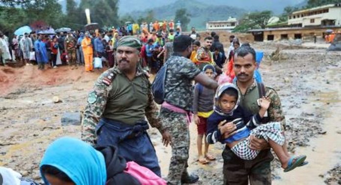 ഉള്ളുലഞ്ഞ് വയനാട് ; ഉരുൾപൊട്ടൽ ദുരന്തത്തിൽ മരിച്ചവരുടെ എണ്ണം വർധിക്കുന്നു, 240 പേരെ ഇതുവരെ കണ്ടെത്താനായിട്ടില്ല, വേദനയോടെ ബന്ധുക്കൾ ഉള്ളുലഞ്ഞ് വയനാട് ; ഉരുൾപൊട്ടൽ ദുരന്തത്തിൽ മരിച്ചവരുടെ എണ്ണം വർധിക്കുന്നു, 240 പേരെ ഇതുവരെ കണ്ടെത്താനായിട്ടില്ല, വേദനയോടെ ബന്ധുക്കൾ