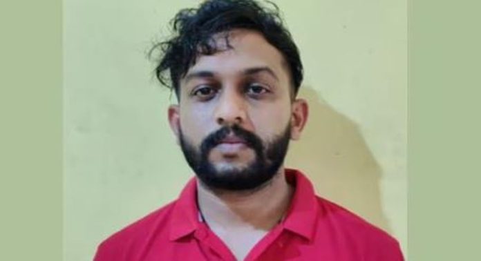 സ്ത്രീധന പീഡനത്തെ തുടർന്ന് യുവതി ആത്മഹത്യചെയ്ത സംഭവം ; ഭർത്താവ് പിടിയിൽ സ്ത്രീധന പീഡനത്തെ തുടർന്ന് യുവതി ആത്മഹത്യചെയ്ത സംഭവം ; ഭർത്താവ് പിടിയിൽ