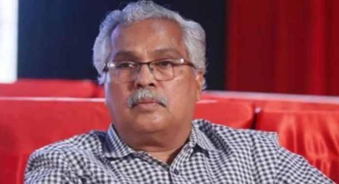 സമാന്തര പ്രവര്ത്തനം കമ്മ്യൂണിസ്റ്റ് രീതിയല്ലെന്ന് ഇസ്മായിലിനും അറിയാം ; ബിനോയ് വിശ്വം സമാന്തര പ്രവര്ത്തനം കമ്മ്യൂണിസ്റ്റ് രീതിയല്ലെന്ന് ഇസ്മായിലിനും അറിയാം ; ബിനോയ് വിശ്വം