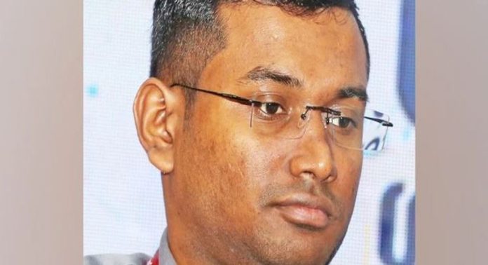 നിക്ഷേപത്തിനും തൊഴിലിനും കേരളം അനുയോജ്യമാണോ എന്ന് സംശയം ; കണ്ണൂർ ജില്ലാ കളക്ടർ നിക്ഷേപത്തിനും തൊഴിലിനും കേരളം അനുയോജ്യമാണോ എന്ന് സംശയം ; കണ്ണൂർ ജില്ലാ കളക്ടർ
