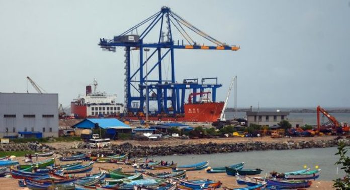 ഇത് പ്രദേശത്തിന്റെ മുഖച്ഛായ തന്നെ മാറ്റും ; വിഴിഞ്ഞത്ത് വീണ്ടും പുതിയ തുറമുഖം, 140 കോടി മുടക്കും ഇത് പ്രദേശത്തിന്റെ മുഖച്ഛായ തന്നെ മാറ്റും ; വിഴിഞ്ഞത്ത് വീണ്ടും പുതിയ തുറമുഖം, 140 കോടി മുടക്കും