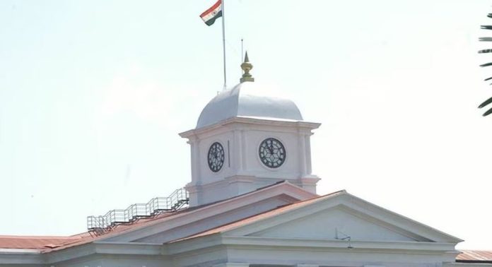 സിനിമ ചിത്രീകരണത്തിനിടെ സെക്രട്ടേറിയറ്റിൽ പീഡനം ; പ്രത്യേക അന്വേഷണം വേണ്ടിവരും സിനിമ ചിത്രീകരണത്തിനിടെ സെക്രട്ടേറിയറ്റിൽ പീഡനം ; പ്രത്യേക അന്വേഷണം വേണ്ടിവരും