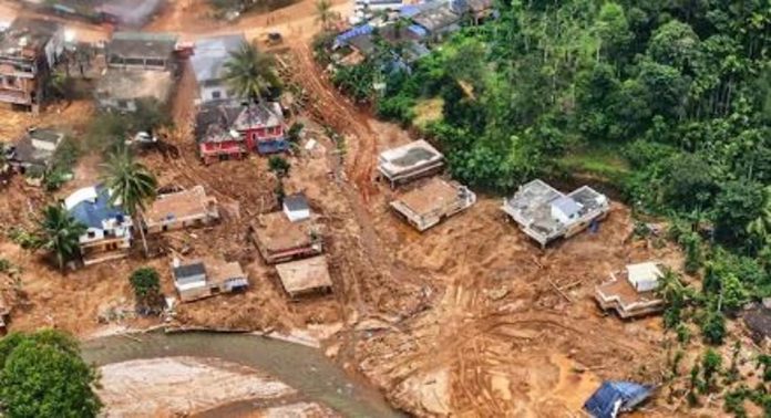 ദുരന്ത ബാധിതരുടെ വായ്പ എഴുതിത്തള്ളാൻ തീരുമാനമുണ്ടാകുമോ? നിര്ണായക ബാങ്കേഴ്സ് സമിതി യോഗം നാളെ ദുരന്ത ബാധിതരുടെ വായ്പ എഴുതിത്തള്ളാൻ തീരുമാനമുണ്ടാകുമോ? നിര്ണായക ബാങ്കേഴ്സ് സമിതി യോഗം നാളെ