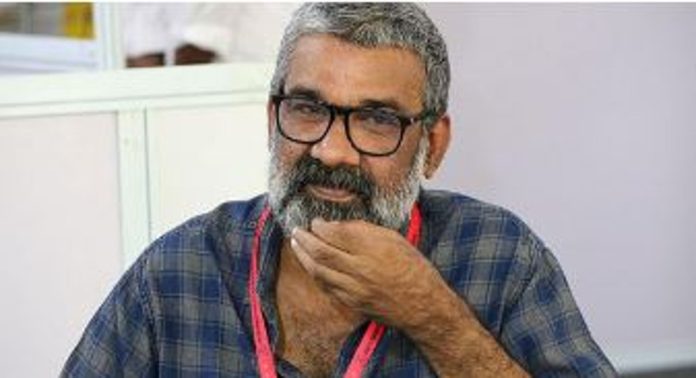 യുവാവിന്റെ പരാതി ; സംവിധായകൻ രഞ്ജിത്തിനെതിരെ വീണ്ടും കേസ് യുവാവിന്റെ പരാതി ; സംവിധായകൻ രഞ്ജിത്തിനെതിരെ വീണ്ടും കേസ്