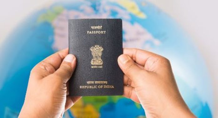 ഇന്ത്യൻ പാസ്പോർട്ട് തരപ്പെടുത്തി ബംഗ്ലാദേശികൾ വിദേശത്തേക്കു കടക്കുന്നത് തുടരുന്നു ; റിപ്പോർട്ടുകൾ പുറത്ത് ഇന്ത്യൻ പാസ്പോർട്ട് തരപ്പെടുത്തി ബംഗ്ലാദേശികൾ വിദേശത്തേക്കു കടക്കുന്നത് തുടരുന്നു ; റിപ്പോർട്ടുകൾ പുറത്ത്