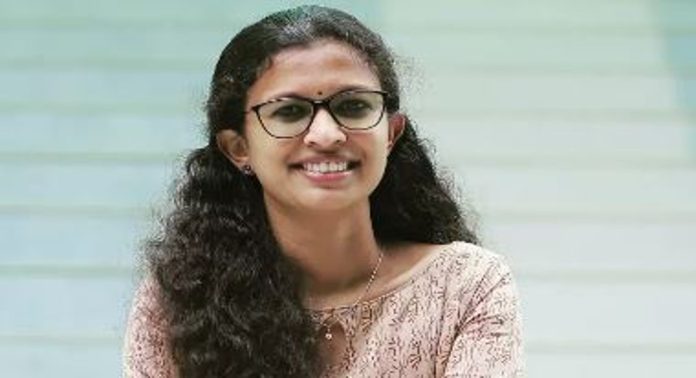 വ്യാജ സര്ട്ടിഫിക്കറ്റ് കേസ് പഠനത്തിന് തടസ്സമില്ല ; കെ വിദ്യയ്ക്ക് പിഎച്ച്ഡി തുടരാം വ്യാജ സര്ട്ടിഫിക്കറ്റ് കേസ് പഠനത്തിന് തടസ്സമില്ല ; കെ വിദ്യയ്ക്ക് പിഎച്ച്ഡി തുടരാം