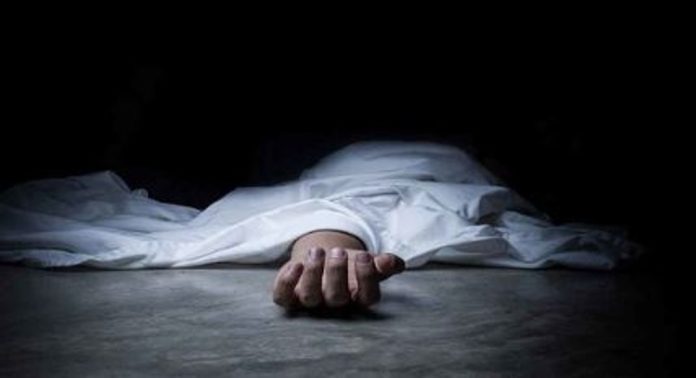 ഇടിച്ചിട്ട വാഹനം നിര്ത്താതെ പോയി ; യുവാവ് മരിച്ചു ഇടിച്ചിട്ട വാഹനം നിര്ത്താതെ പോയി ; യുവാവ് മരിച്ചു