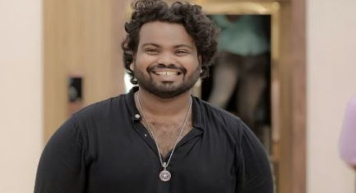 എന്റെ മച്ചാ പെട്ടു…; പ്രമുഖ യൂട്യൂബർ വി ജെ മച്ചാൻ പോക്സോ കേസിൽ അറസ്റ്റിൽ എന്റെ മച്ചാ പെട്ടു…; പ്രമുഖ യൂട്യൂബർ വി ജെ മച്ചാൻ പോക്സോ കേസിൽ അറസ്റ്റിൽ