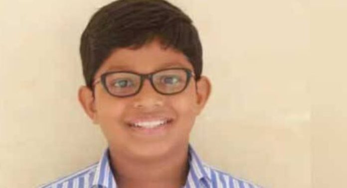 തൃശൂരിൽ പത്തുവയസുകാരനെ വീടിനുള്ളിൽ തൂങ്ങിമരിച്ച നിലയിൽ കണ്ടെത്തി തൃശൂരിൽ പത്തുവയസുകാരനെ വീടിനുള്ളിൽ തൂങ്ങിമരിച്ച നിലയിൽ കണ്ടെത്തി